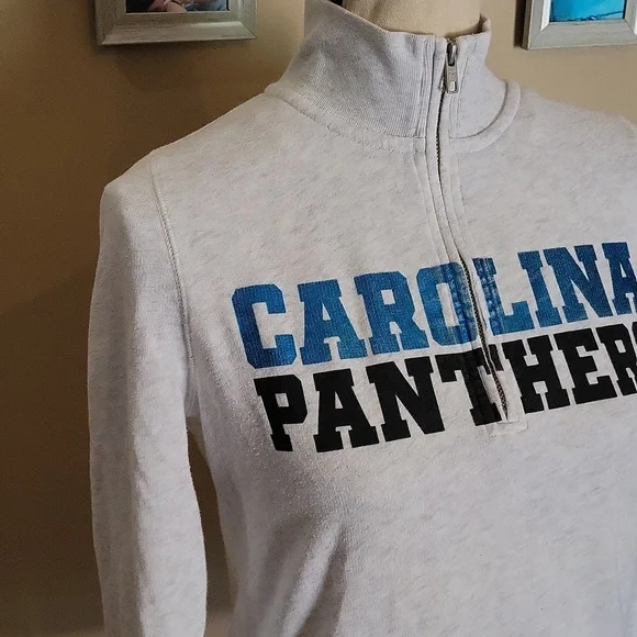 Victoria's Secret PINK Hoodie - Picture 2 of 13